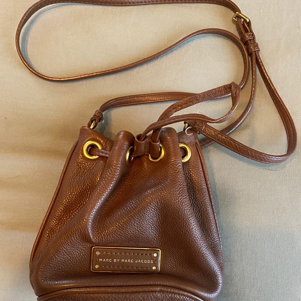 Marc Jacobs mini bucket bag